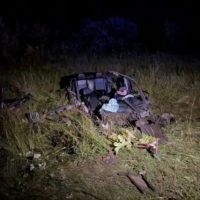 Два грузовика раздавили легковушку на трассе А130. Водитель погиб Два грузовика раздавили легковушку на трассе А130. Водитель погиб