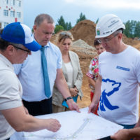 Во Мстихино школу построят до конца этого года Во Мстихино школу построят до конца этого года
