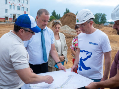 Во Мстихино школу построят до конца этого года Во Мстихино школу построят до конца этого года