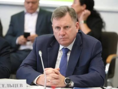 Геннадий Новосельцев представил опыт Калужской области по развитию молодежного парламентаризма на Совете законодателей ЦФО Геннадий Новосельцев представил опыт Калужской области по развитию молодежного парламентаризма на Совете законодателей ЦФО