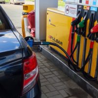 Система «чёт-нечет» уже в первый день снизила очереди на заправках Калуги