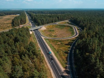 На трассе А130 в Калужской области будет построен надземный пешеходный переход На трассе А130 в Калужской области будет построен надземный пешеходный переход