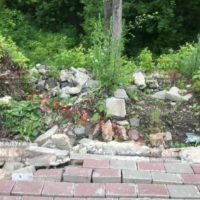 Городские власти Калуги намерены остановить сползание улицы Марата в овраг Городские власти Калуги намерены остановить сползание улицы Марата в овраг