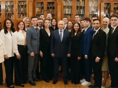 Калужанин Никита Фирсов предложил Президенту создать мобильные педагогические технопарки