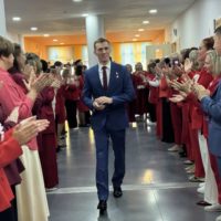Руководитель «Юнармии» Герой России Владислав Головин с позывным «Струна» посетил школу №17