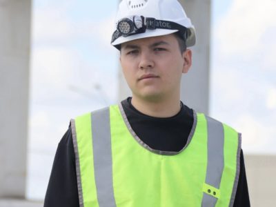 Сотни метров под землёй