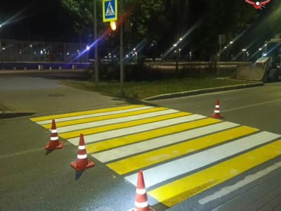 В Калуге разметили более 2,3 тысячи «квадратов» дорожного полотна В Калуге разметили более 2,3 тысячи «квадратов» дорожного полотна