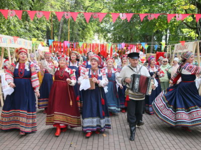 В Центральном парке проходит фестиваль «Калуга ремесленная» В Центральном парке проходит фестиваль «Калуга ремесленная»