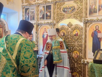 Митрополит Климент освятил новый калужский храм Митрополит Климент освятил новый калужский храм