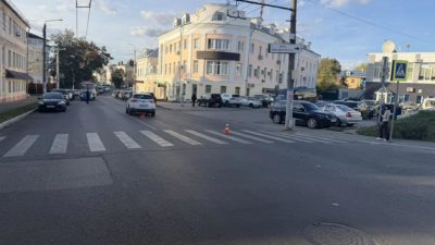 Девятилетний ребенок попал под колеса машины в Калуге Девятилетний ребенок попал под колеса машины в Калуге
