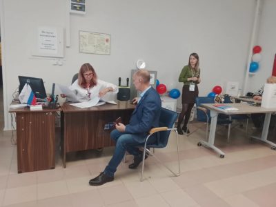 Дмитрий Афанасьев проголосовал в Народном доме Дмитрий Афанасьев проголосовал в Народном доме