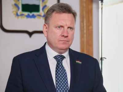 Геннадий Новосельцев поблагодарил жителей региона за высокую активность на выборах в Госдуму Геннадий Новосельцев поблагодарил жителей региона за высокую активность на выборах в Госдуму