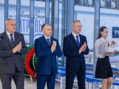 Владислав Шапша вручил награды лучшим пловцам среди сотрудников органов безопасности Владислав Шапша вручил награды лучшим пловцам среди сотрудников органов безопасности