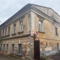 На Воскресенской улице отремонтируют исторический дом На Воскресенской улице отремонтируют исторический дом
