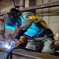 27 сентября отмечается День машиностроителя