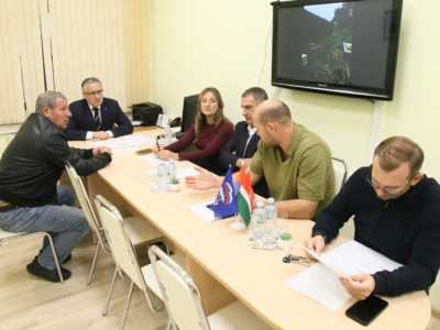 Услышать каждого Услышать каждого