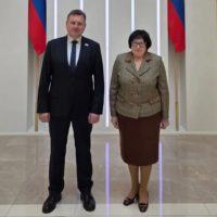 Геннадий Новосельцев и Валентина Авдеева принимают участие в парламентских слушаниях по Госбюджету