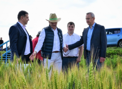 Владислав Шапша: «Калужская земля – наша кормилица» Владислав Шапша: «Калужская земля – наша кормилица»