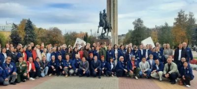 Здесь кипит жизнь Здесь кипит жизнь