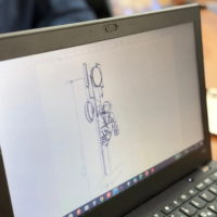Бронзовых космонавтиков снимут со столбов Бронзовых космонавтиков снимут со столбов