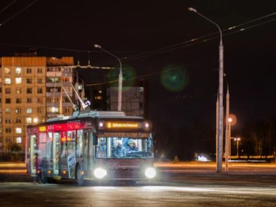 Дмитрий Денисов поздравил работников общественного транспорта с профессиональным праздником Дмитрий Денисов поздравил работников общественного транспорта с профессиональным праздником