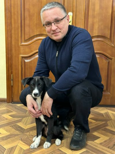 Дмитрий Денисов вновь ищет дом для щенка
